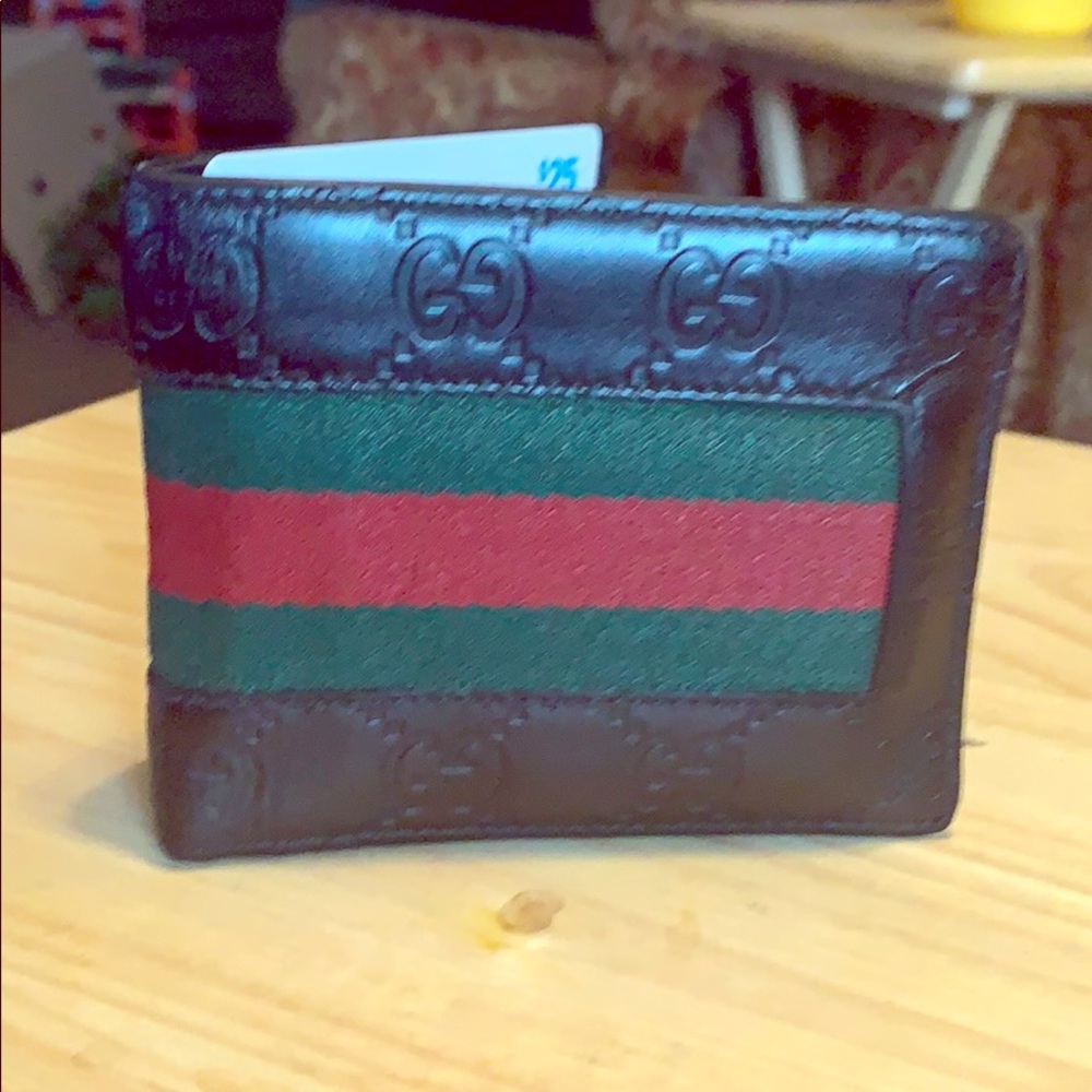 Gucci Wallet!  Normally 575$